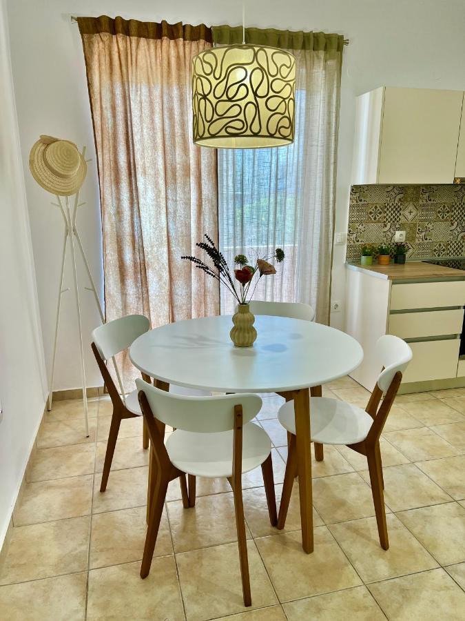 Cute & Sweet Home Archangelos  Exterior foto